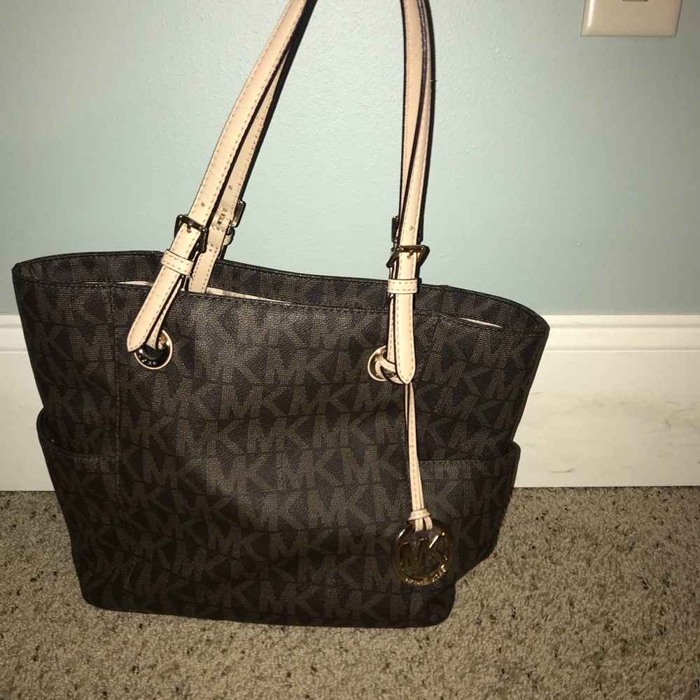Michael Kors purse